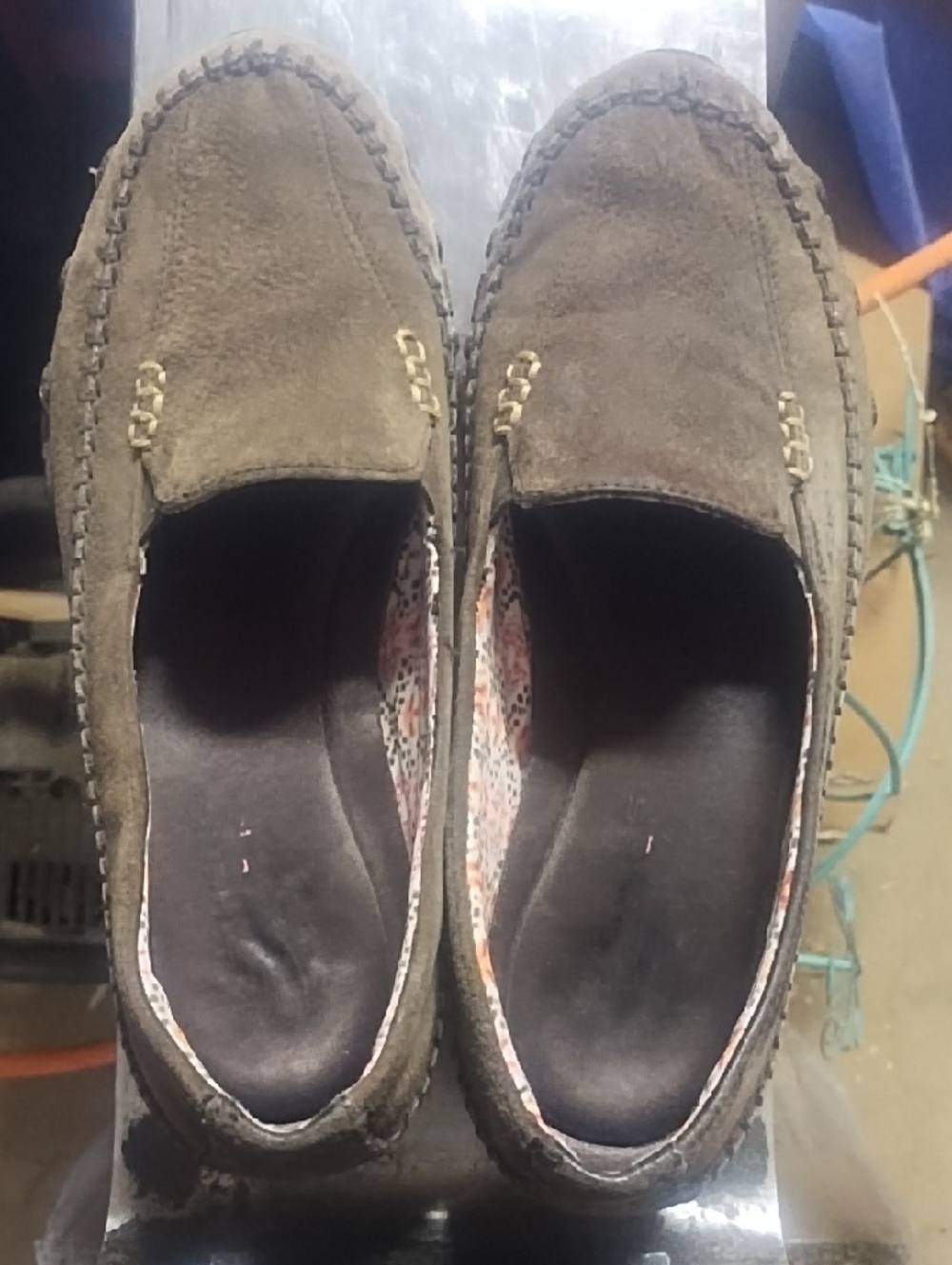 #0147 Sketchers Suede Moccasin Loafers - Brown